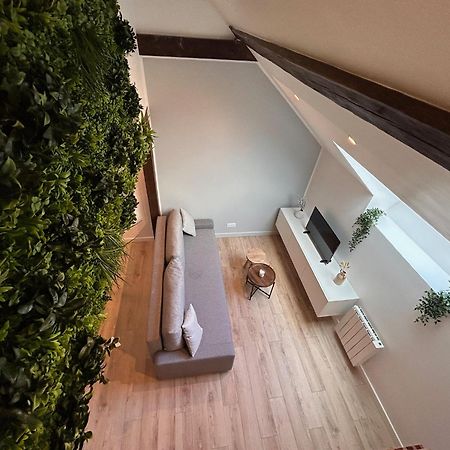 Apartament Le Petit Jardin, Proche Gare, Hyper Centre Cambrai Zewnętrze zdjęcie