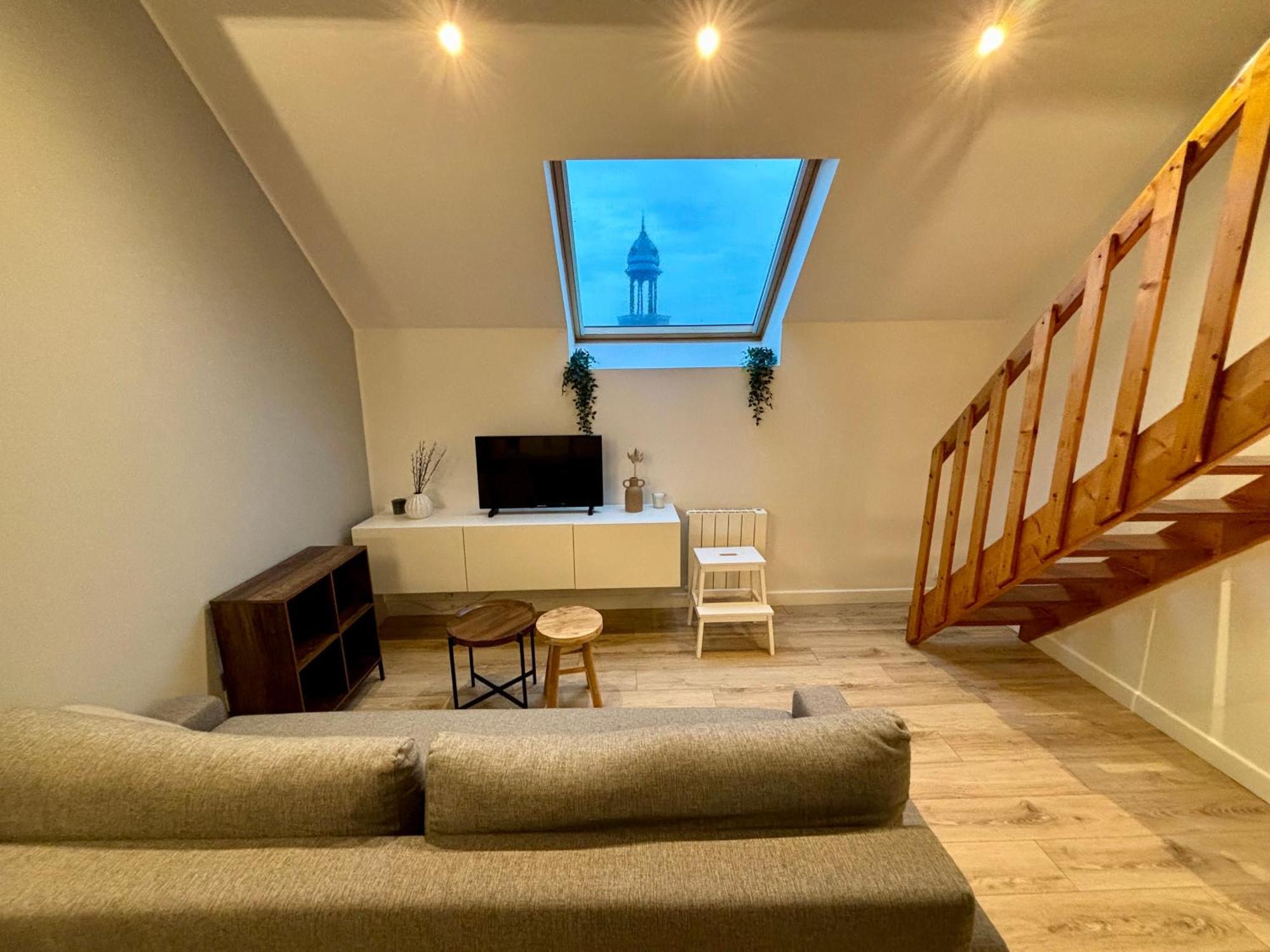 Apartament Le Petit Jardin, Proche Gare, Hyper Centre Cambrai Zewnętrze zdjęcie