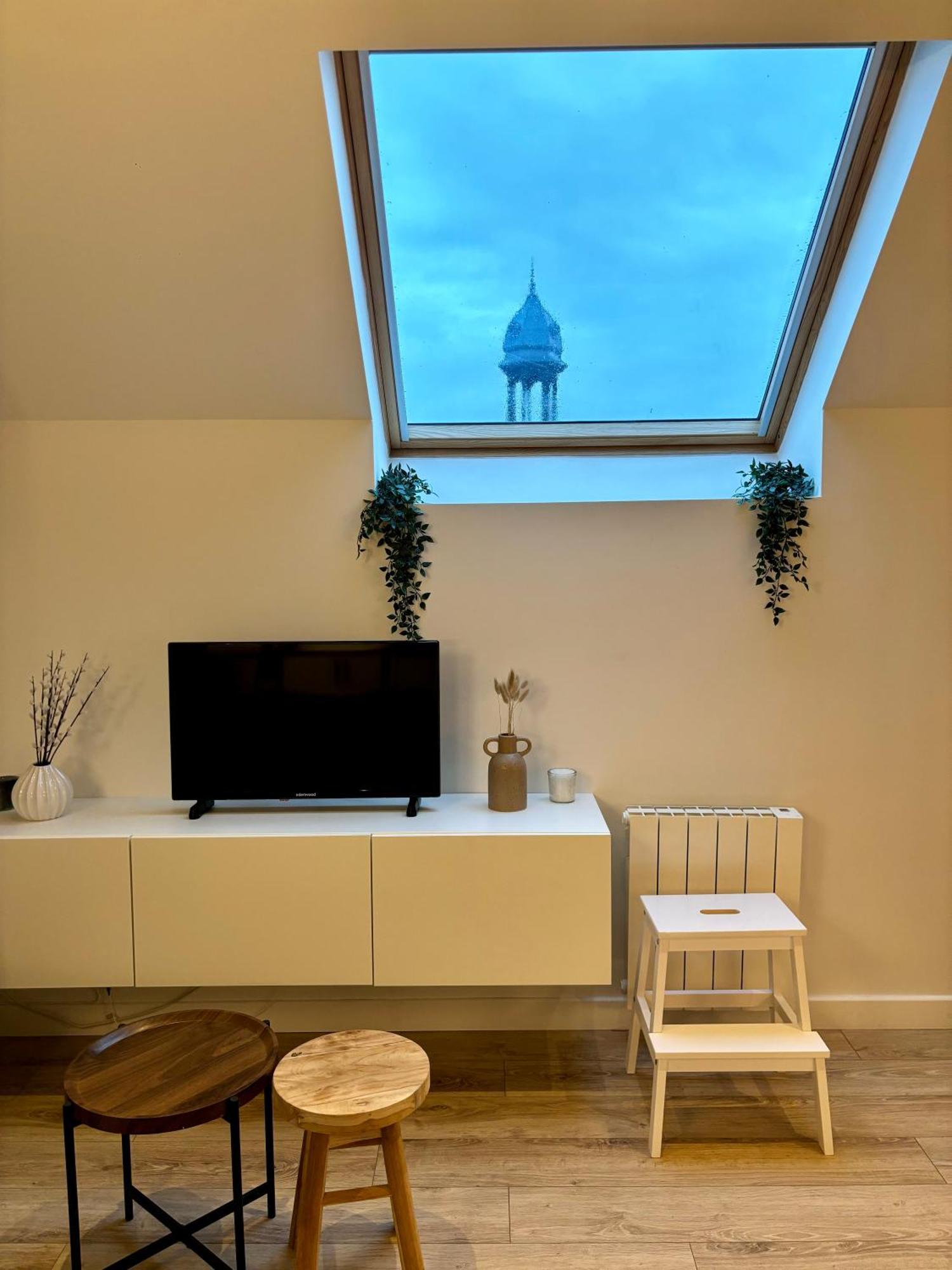 Apartament Le Petit Jardin, Proche Gare, Hyper Centre Cambrai Zewnętrze zdjęcie